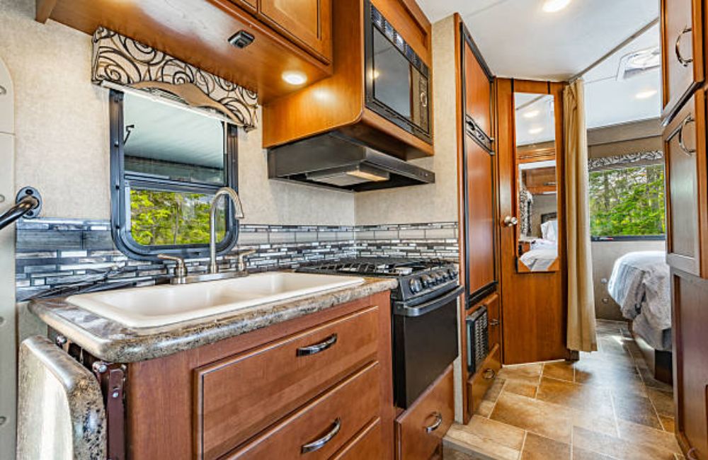 Move-In/Move-Out Cleaning